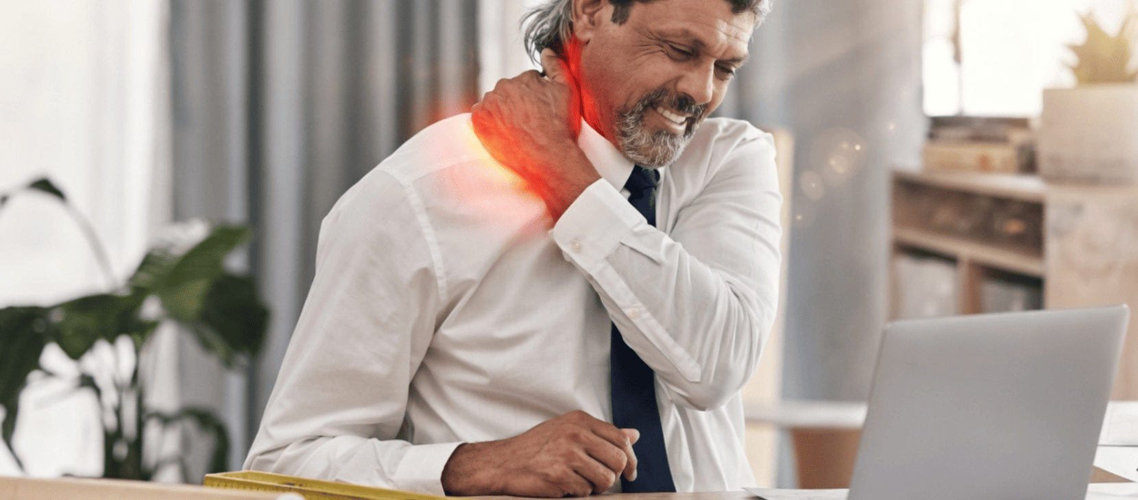Shoulder pain caused by poor sitting posture at desk