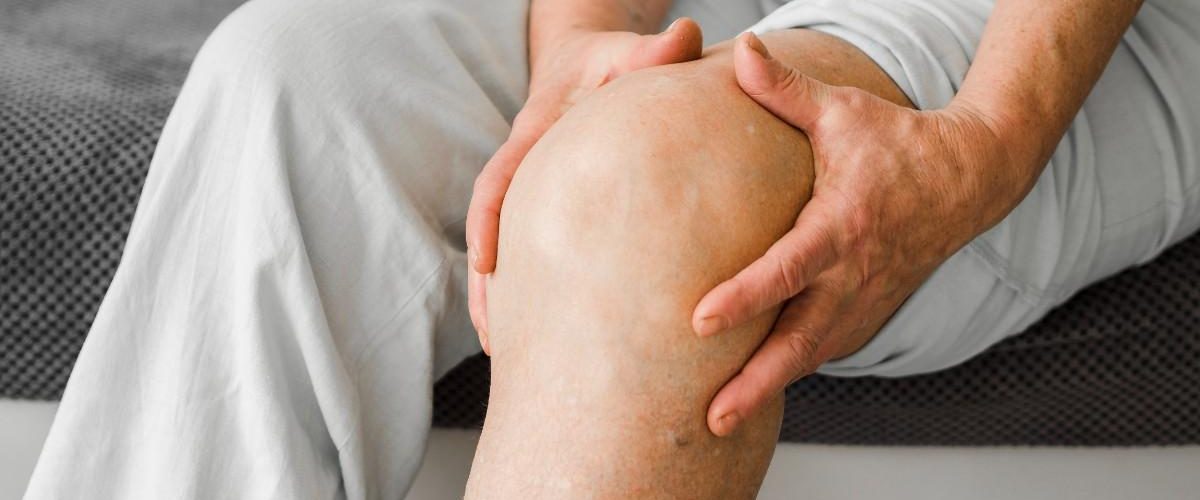 Physiotherapy for knee pain relief